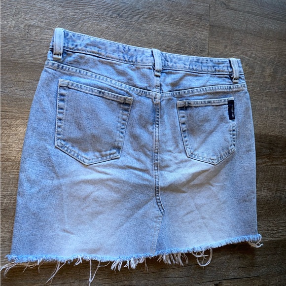 Get Used New York vintage denim skirt (read description) - Picture 8 of 16